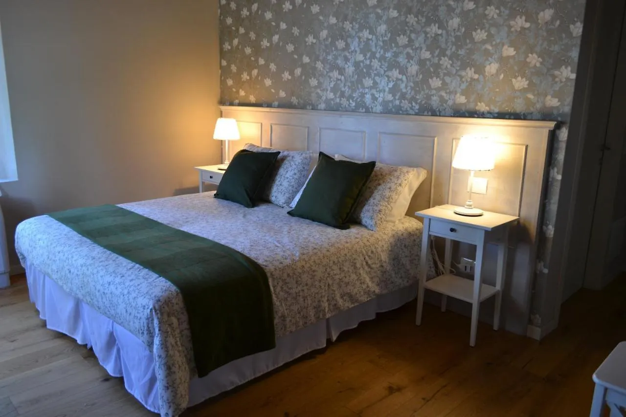 La Locanda Nel Frutteto Rovereto sulla Secchia Bed & Breakfast