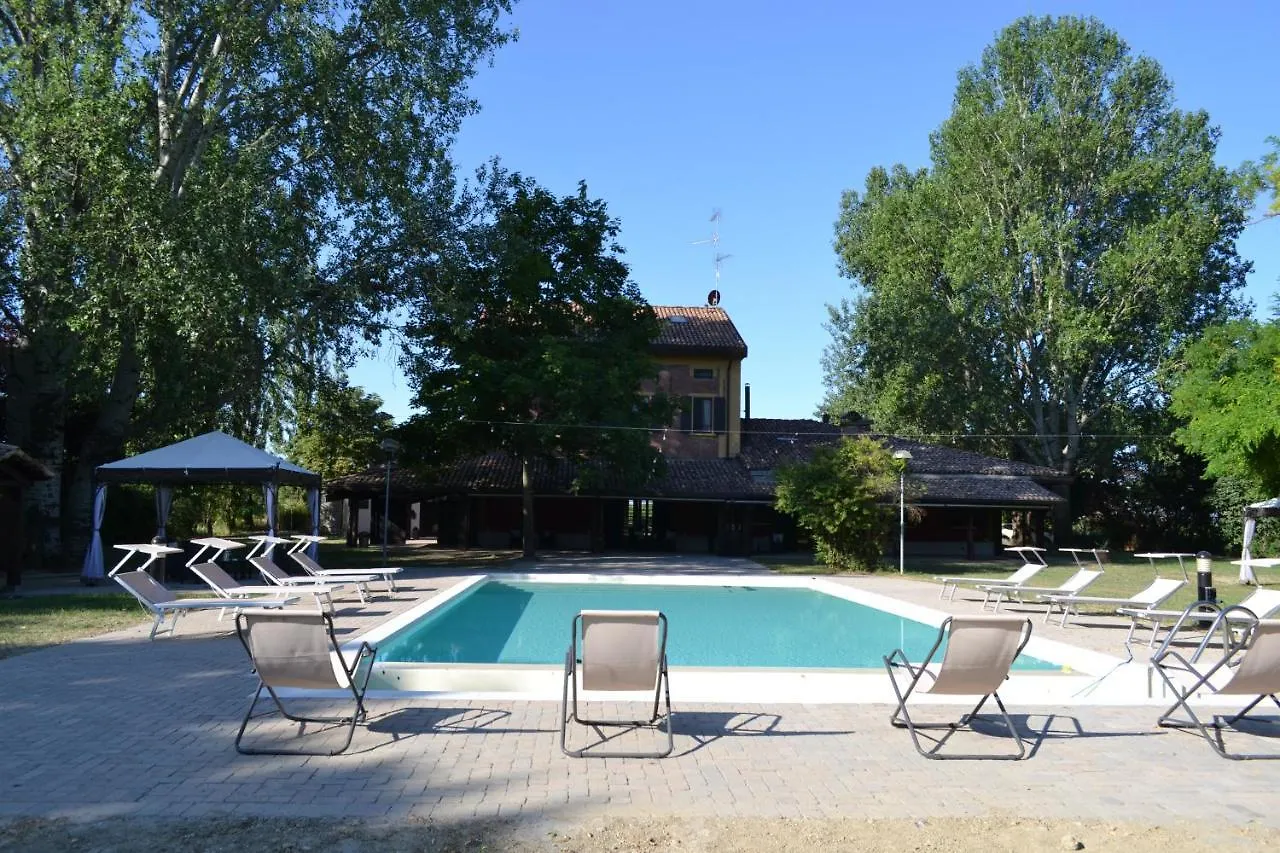La Locanda Nel Frutteto Rovereto sulla Secchia 0*,  Italy